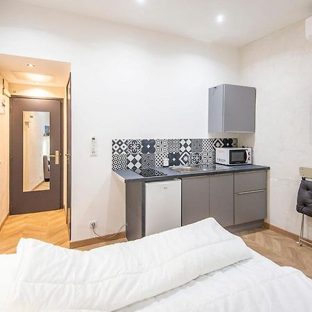 Studio In The Heart Of Marseille - Vieux Port Apartment Luaran gambar